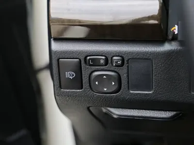 Toyota Reiz 2016, 66000 км, за 65000 CNY - фото 10