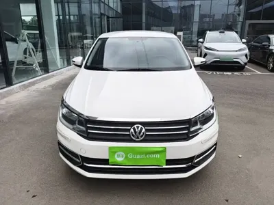 Volkswagen Santana 2022, 22300 км, за 40599 CNY - фото 3
