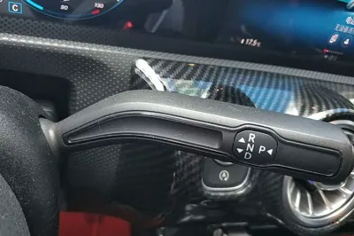 Mercedes-Benz A-Class 2019, 121600 км, за 92452.38 CNY - фото 16