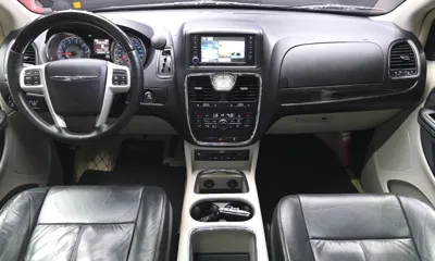 Chrysler Grand Voyager 2016, 141036 км, за 9500000 KRW - фото 7