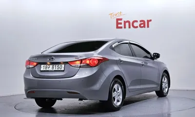 Hyundai Avante 2013, 162318 км, за 4300000 KRW
