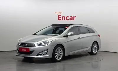 Hyundai i40 · 2012 год