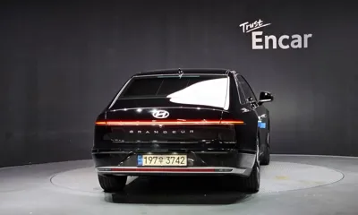 Hyundai Grandeur 2023, 25920 км, за 31200000 KRW