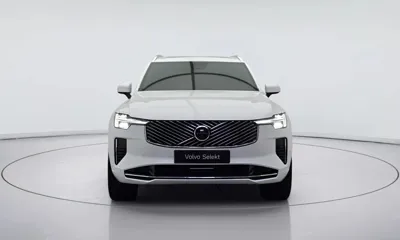 Volvo XC90 2026, 4937 км, за 85000000 KRW
