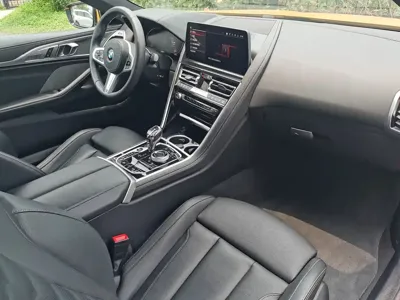 BMW 8 Series 2025, 3800 км, за 769900 CNY - фото 22