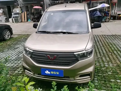 Wuling Hongguang 2024, 28900 км, за 32000 CNY
