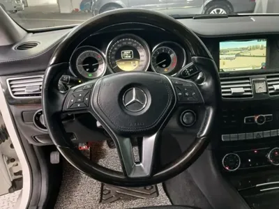Mercedes-Benz CLS-Class 2012, 178103 км, за 8200000 KRW - фото 13
