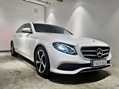Mercedes-Benz E-Class · 2020 год