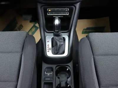 Volkswagen Sharan 2018, 66900 км, за 84500 CNY - фото 24