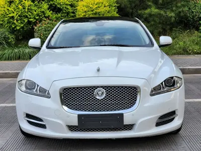 Jaguar XJ · 2013 год