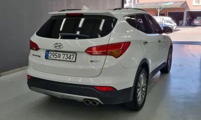 Hyundai Santafe 2015, 134139 км, за 9990000 KRW