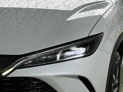BYD L DM-i 2025, 18000 км, за 98800 CNY - фото 8