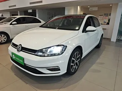 Volkswagen Golf · 2018 год