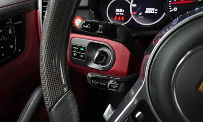 Porsche Cayenne 2021, 26606 км, за 150000000 KRW - фото 29