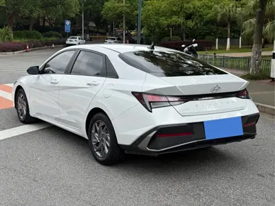 Hyundai Elantra 2024, 30000 км, за 51800 CNY - фото 6