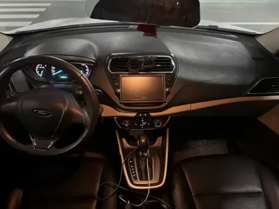 Ford Escort 2016, 150000 км, за 17800 CNY