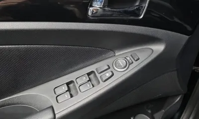 Hyundai Sonata 2010, 160351 км, за 3300000 KRW - фото 17