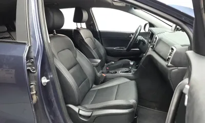 Kia Sportage 2018, 187993 км, за 7900000 KRW - фото 12