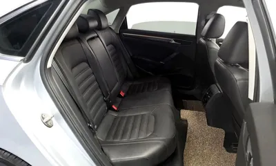 Volkswagen Passat 2018, 66938 км, за 10300000 KRW - фото 11