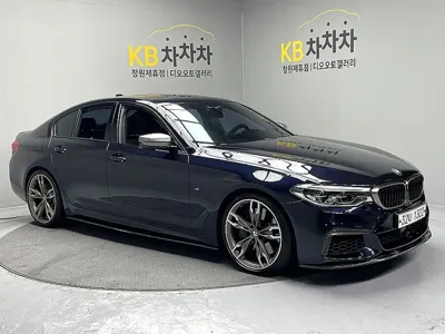 BMW 5-Series · 2019 год
