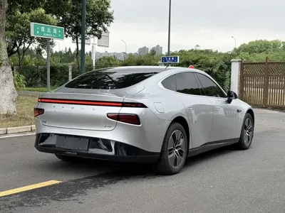 Xpeng P7 2023, 44000 км, за 136800 CNY