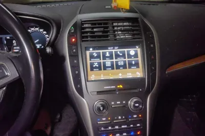 Lincoln MKC 2017, 95100 км, за 50420.54 CNY - фото 13