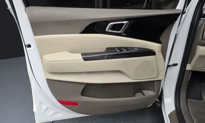 Kia Canival 2021, 112069 км, за 21000000 KRW - фото 24