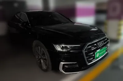 Audi A6L 2024, 44600 км, за 327580.54 CNY