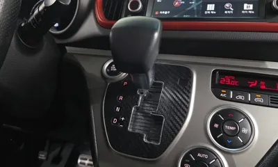 Kia Ray 2018, 64199 км, за 10500000 KRW - фото 9