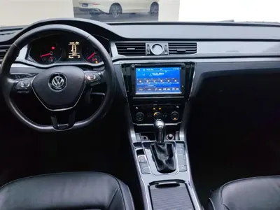 Volkswagen Passat 2017, 80300 км, за 60599 CNY - фото 12