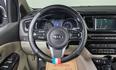 Kia Canival 2016, 109245 км, за 9900000 KRW - фото 15