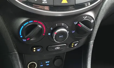 Hyundai Accent 2017, 97138 км, за 6900000 KRW - фото 17