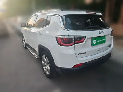 Jeep Compass 2017, 114500 км, за 43003.95 CNY