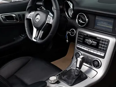 Mercedes-Benz SLK-Class 2012, 39000 км, за 78000 CNY