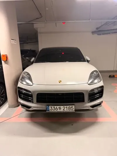 Porsche Cayenne · 2021 год