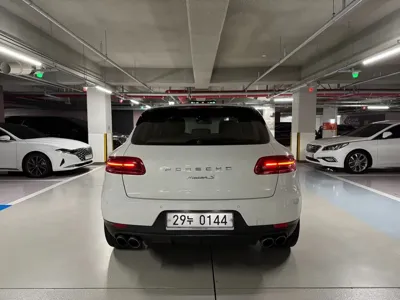 Porsche Macan 2017, 179000 км, за 27900000 KRW