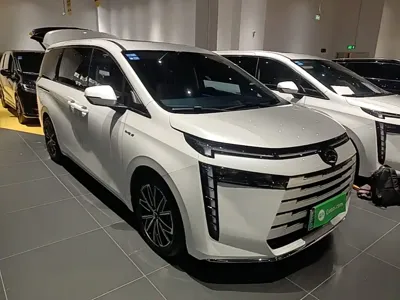 GAC Motor 传祺E8 PHEV 2024, 36400 км, за 145200 CNY