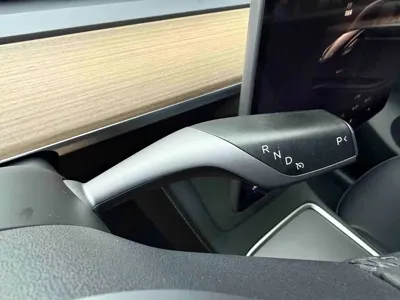 Tesla Model Y 2022, 64000 км, за 163800 CNY - фото 17