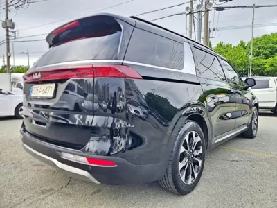 Kia Canival 2022, 140564 км, за 19590000 KRW