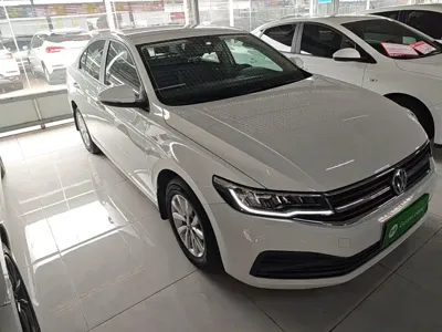 Volkswagen Bora 2020, 21000 км, за 50100 CNY