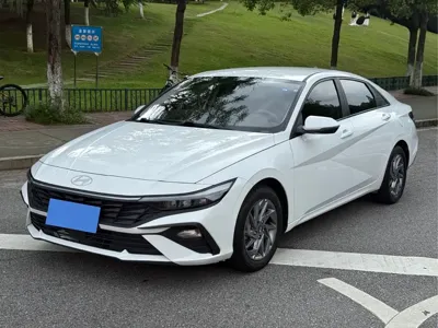 Hyundai Elantra · 2024 год