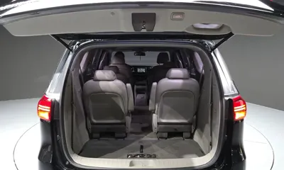 Kia Canival 2018, 130258 км, за 12500000 KRW - фото 20