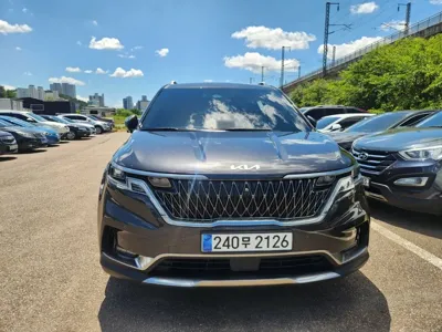 Kia Canival 2023, 24125 км, за 32000000 KRW - фото 2
