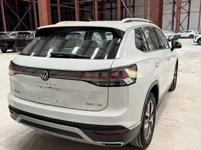 Volkswagen Tayron 2023, 67000 км, за 149800 CNY