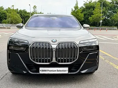 BMW 7-Series 2025, 12021 км, за 110000000 KRW