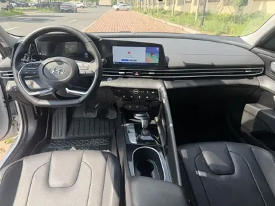 Hyundai Elantra 2022, 34000 км, за 91800 CNY - фото 16