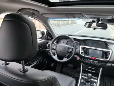 Honda Accord 2016, 120000 км, за 71800 CNY - фото 20