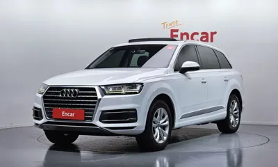 Audi Q7 · 2016 год