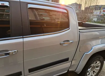 ChevroletGMDaewoo Colorado 2020, 99000 км, за 17900000 KRW