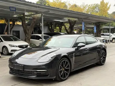 Porsche Panamera · 2019 год